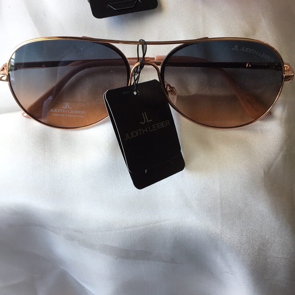 New Judith Lieber Ombre Aviator Glasses Gold